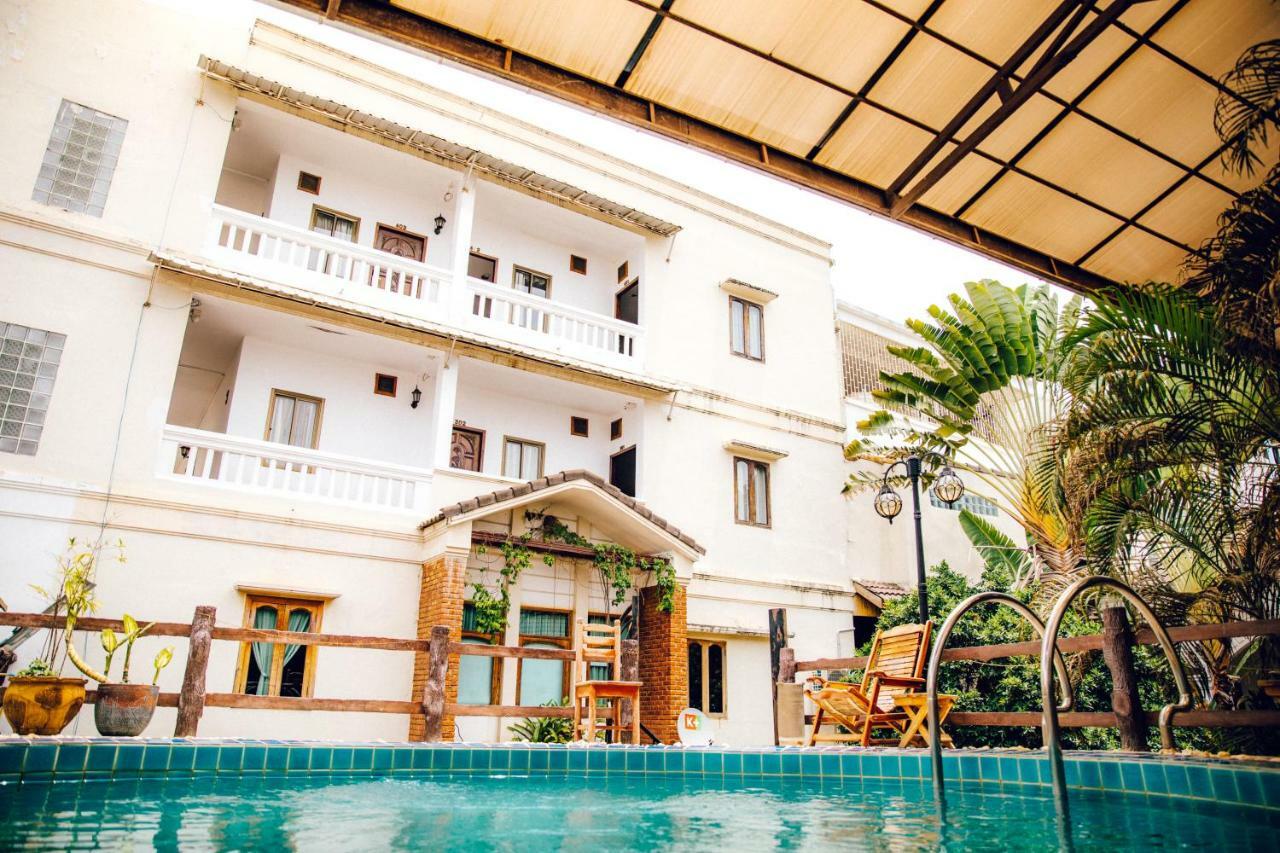 Mali Namphu Hotel Вьентьян Экстерьер фото