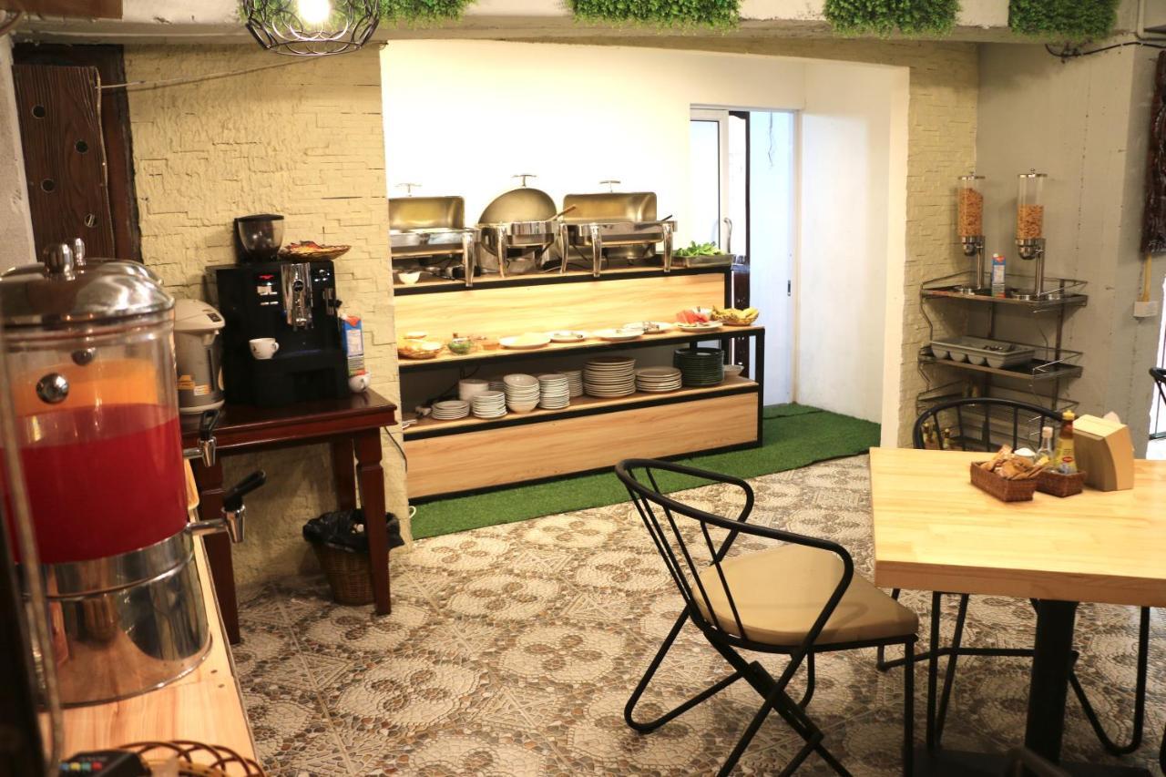 Mali Namphu Hotel Вьентьян Номер фото